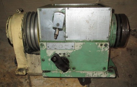 станок токарно винторезный ит-1м агрегаты передняя бабка ит-1м . фартук ит-1м. коробка подач ит-1м. суппорт ит-1м. резцедержатель ит-1м. продольльные поперечные салазки ит-1м.  шпиндельная бабка ит-1м. коробка скоростей ит-1м. суппорт 1а616 ,задняя бабка 1а616.корпус коробки скоростей  1а616 с крышкой рычагами Коробка скоростей токарно-винторезного станка 1А616, задняя бабка, патрон токарный, коробка передач, суппорт 1а616,валы станок ит-1м. запчасти на станок ит-1м Тумбы и охлаждение - ИТ-1М.12.000; ИТ-1М.14.000* Коробка подач - 16Б20П.070.000-03 Бабка передняя - ИТ-1М.22.000 Пульт управления - ИТ-1М.81.000 Ограждение патрона - ИТ-1М.78.000; ИТ-1ГМ.79.000** Суппорт - ИТ-1М.60.000 Бабка задняя - ИТ-1М.40.000 Фартук - 16Б16П.061.000.01 Станина - ИТ-1М.10.000; ИТ-1М.11.000* Редуктор - ИТ-1М.20.000 Агрегат смазки - ИТ-1М.75.000